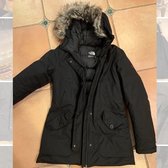 The North Face Jackets & Blazers - Women’s North Face Outer Boroughs Parka